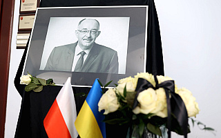 Region żegna Mirona Sycza. Do wtorku można się wpisać do księgi kondolencyjnej Region żegna Mirona Sycza. Do wtorku można się wpisać do księgi kondolencyjnej